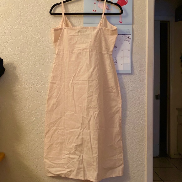 NWT nasty gal pale yellow button down midi dress - Picture 2 of 4
